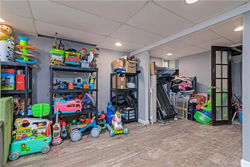 50 Hopedale Drive West Warwick RI 02893