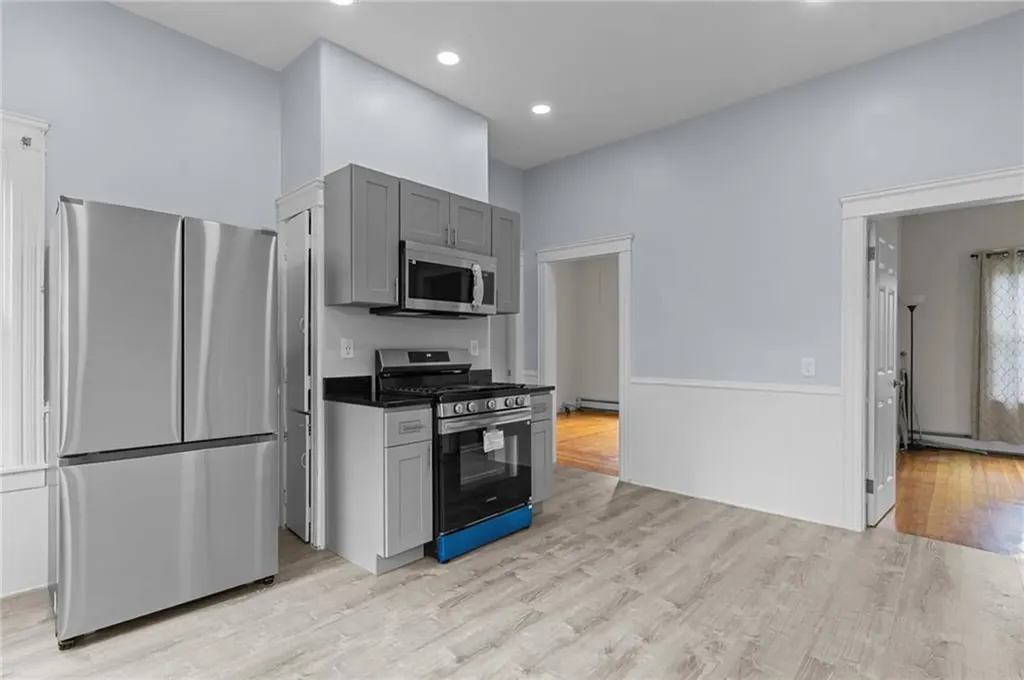 230 Pawtucket Avenue Pawtucket RI 02860
