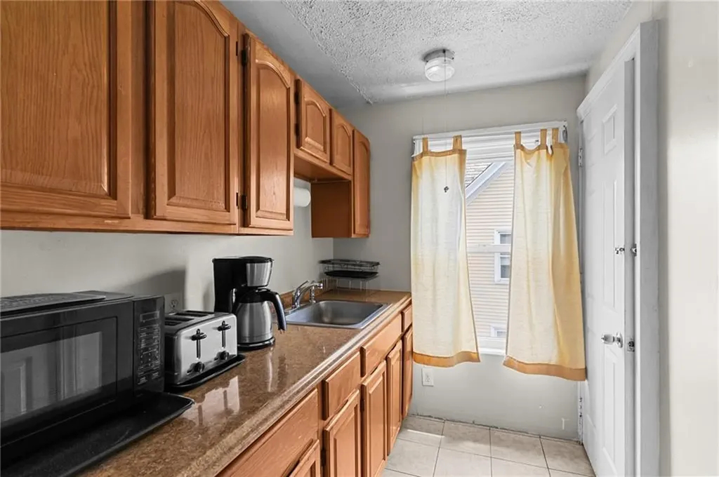230 Pawtucket Avenue Pawtucket RI 02860