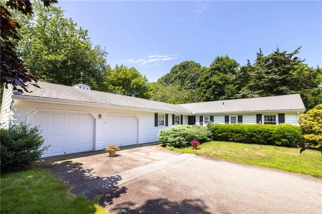 2 Quail Run Westerly RI 02891