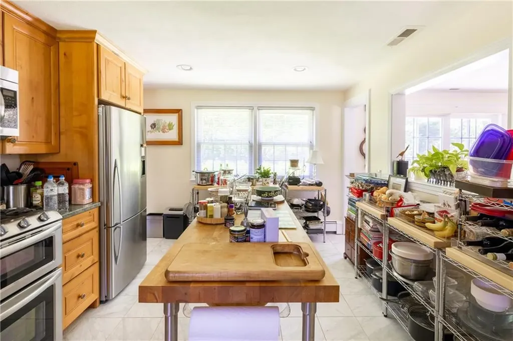 2 Quail Run Westerly RI 02891