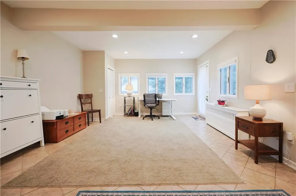 72 Audubon Road Warwick RI 02888