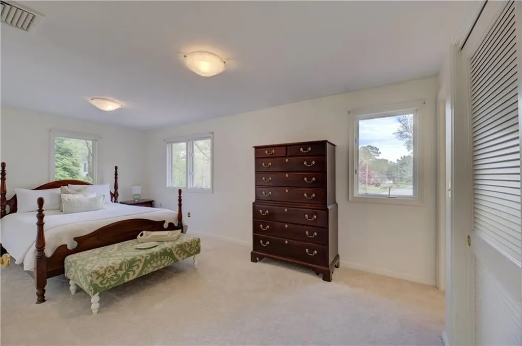 23 Pine Top Road Barrington RI 02806