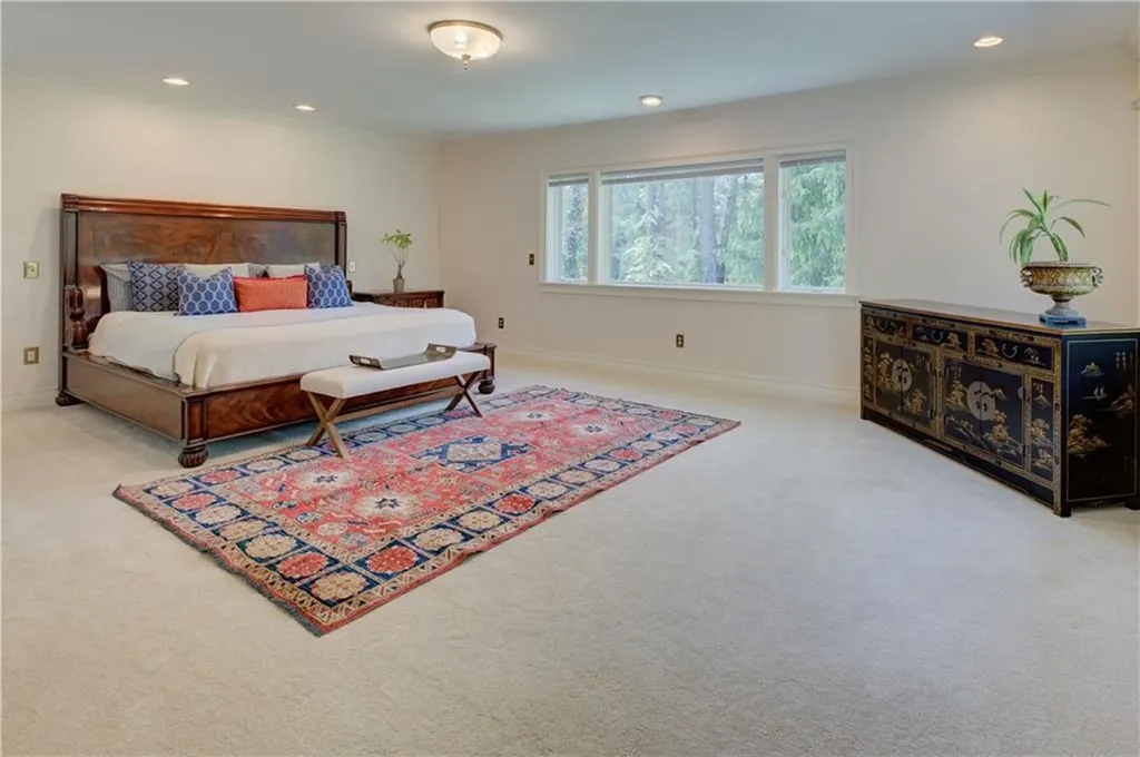 23 Pine Top Road Barrington RI 02806