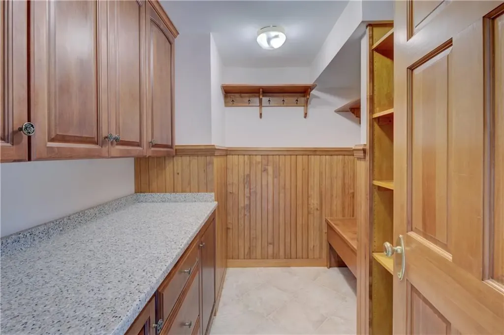 23 Pine Top Road Barrington RI 02806