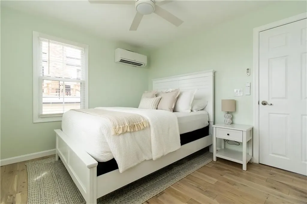 103 Saltaire Avenue Narragansett RI 02882