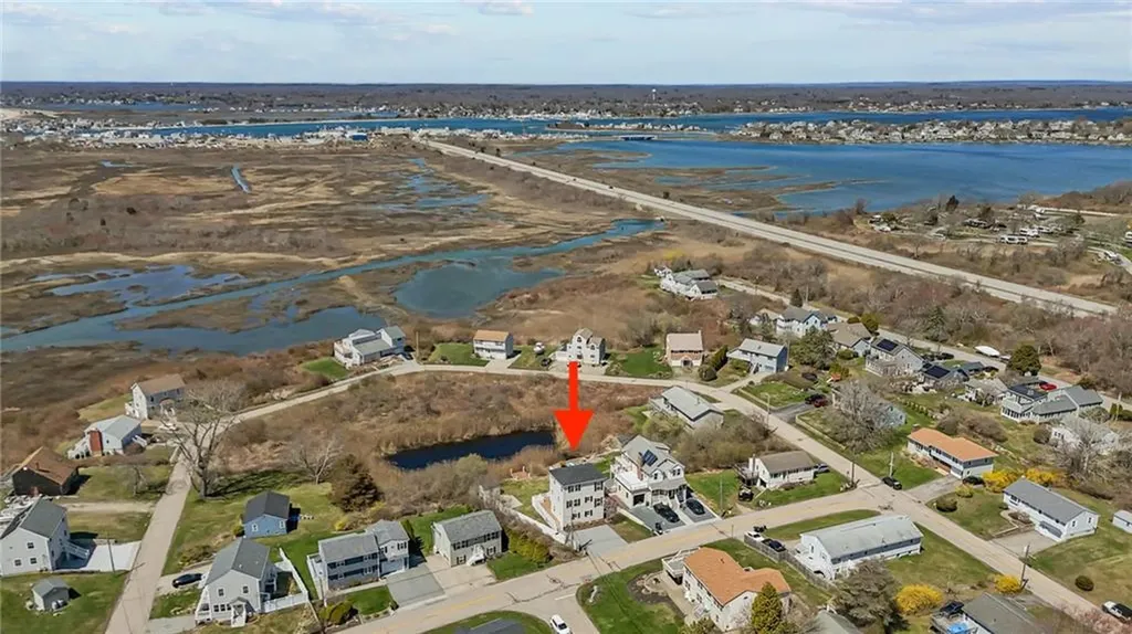 103 Saltaire Avenue Narragansett RI 02882