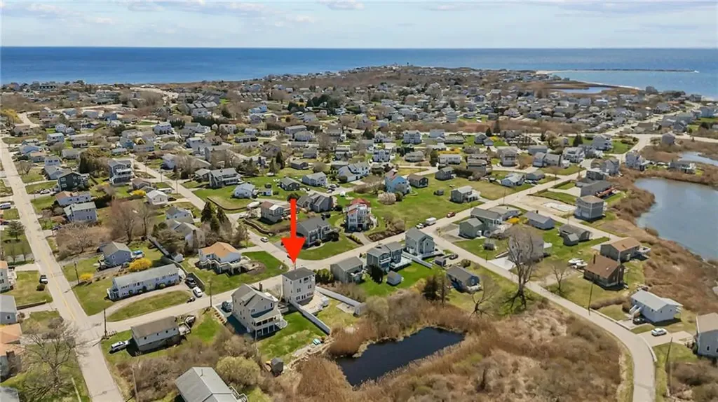 103 Saltaire Avenue Narragansett RI 02882