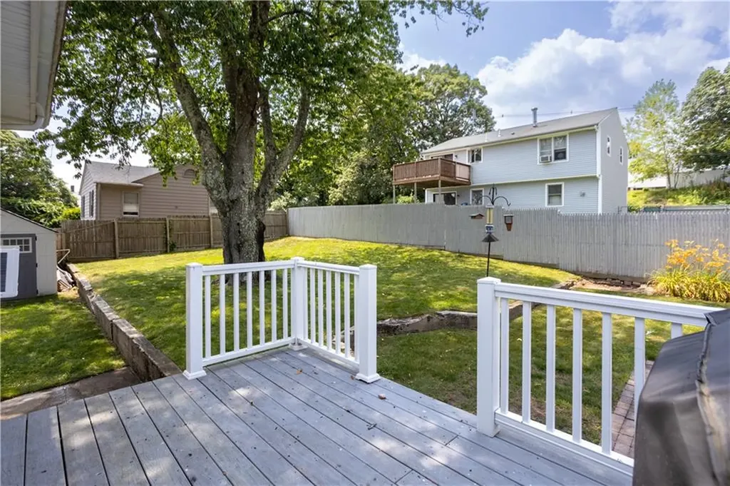 73 Fessenden Street Warwick RI 02886