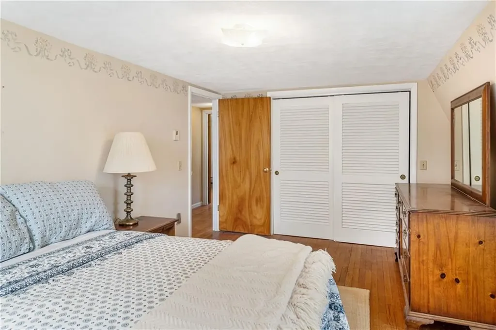 32 Tanglewood Trail Narragansett RI 02882