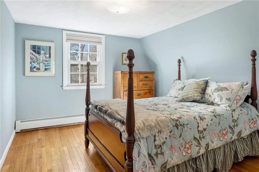 32 Tanglewood Trail Narragansett RI 02882