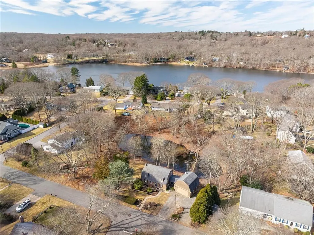32 Tanglewood Trail Narragansett RI 02882