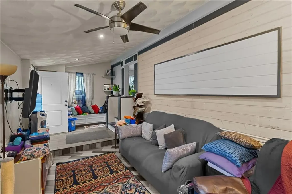 38 Merino Street Providence RI 02909