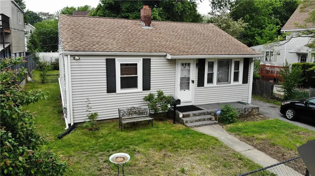 38 Merino Street Providence RI 02909