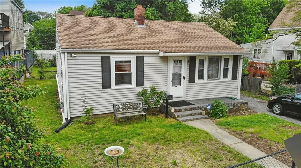 38 Merino Street Providence RI 02909