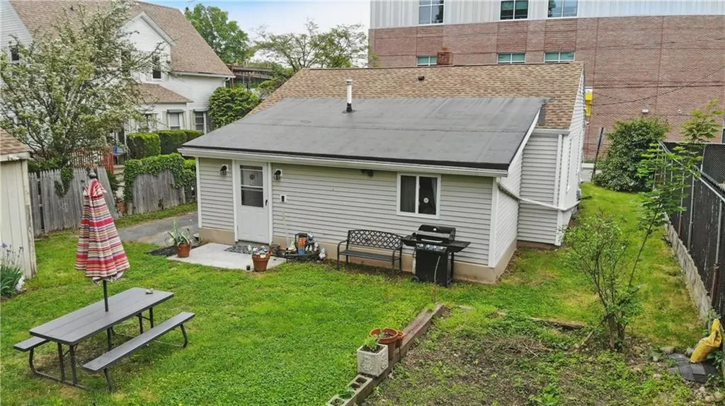 38 Merino Street Providence RI 02909