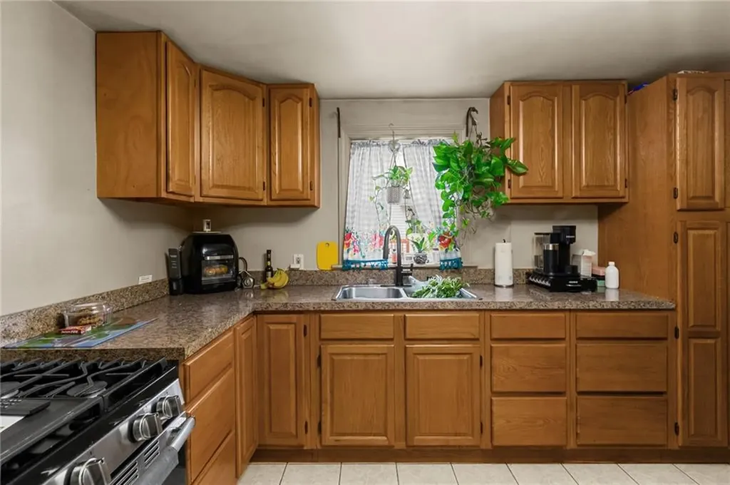 38 Merino Street Providence RI 02909