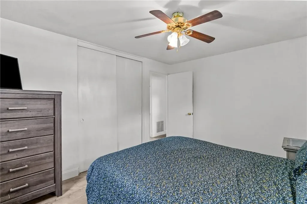 190 White Avenue Warwick RI 02889