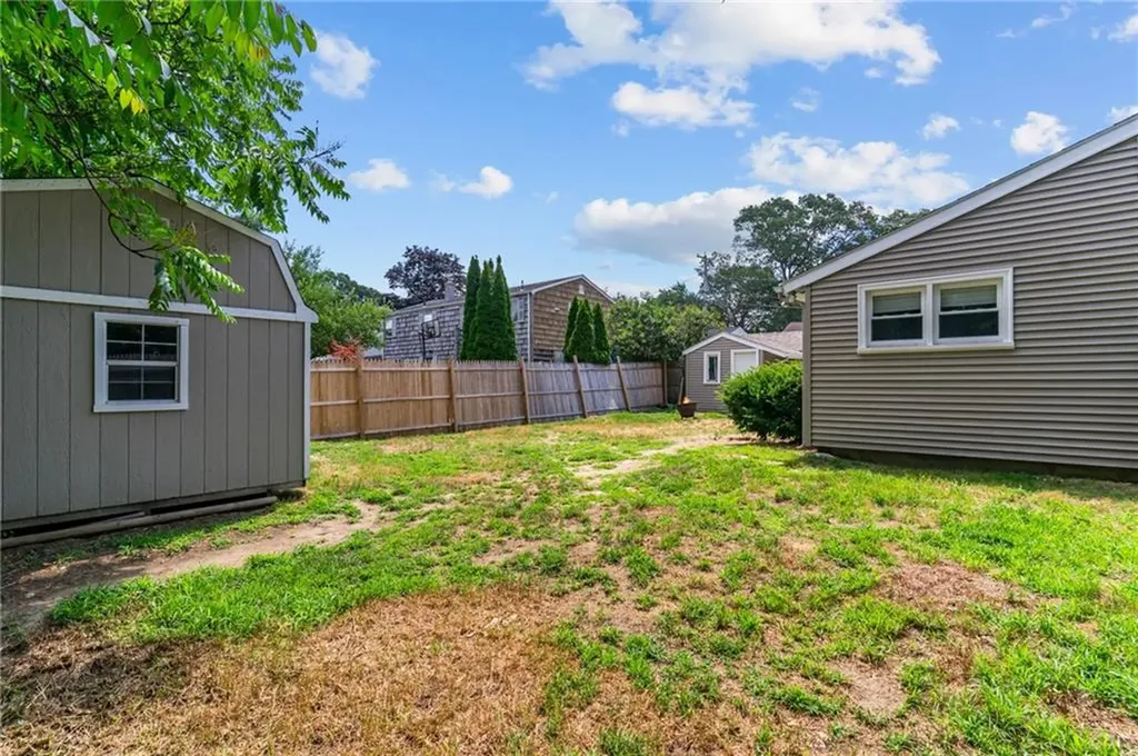 190 White Avenue Warwick RI 02889