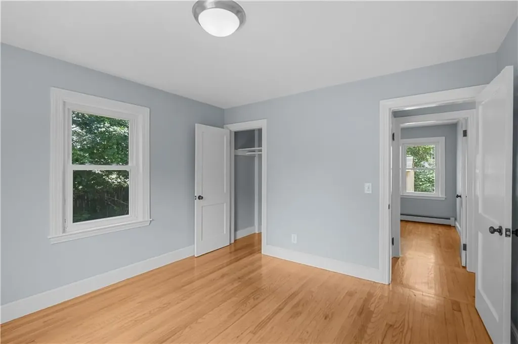 14 Gladding Street Bristol RI 02809