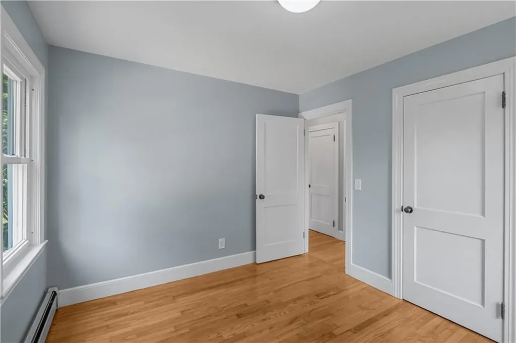 14 Gladding Street Bristol RI 02809