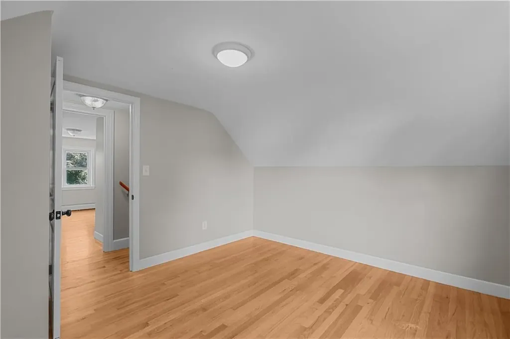 14 Gladding Street Bristol RI 02809