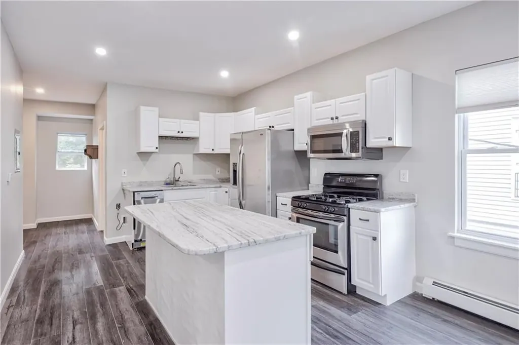 15 Wendell Street Providence RI 02909