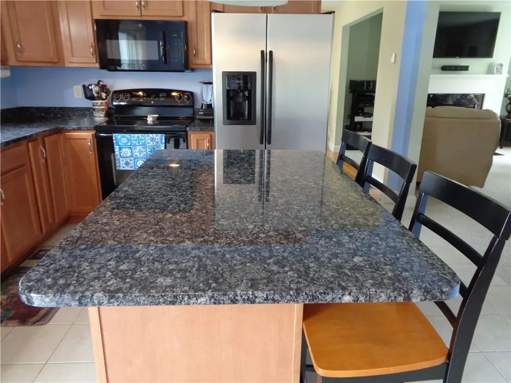 128 West Road Cumberland RI 02864