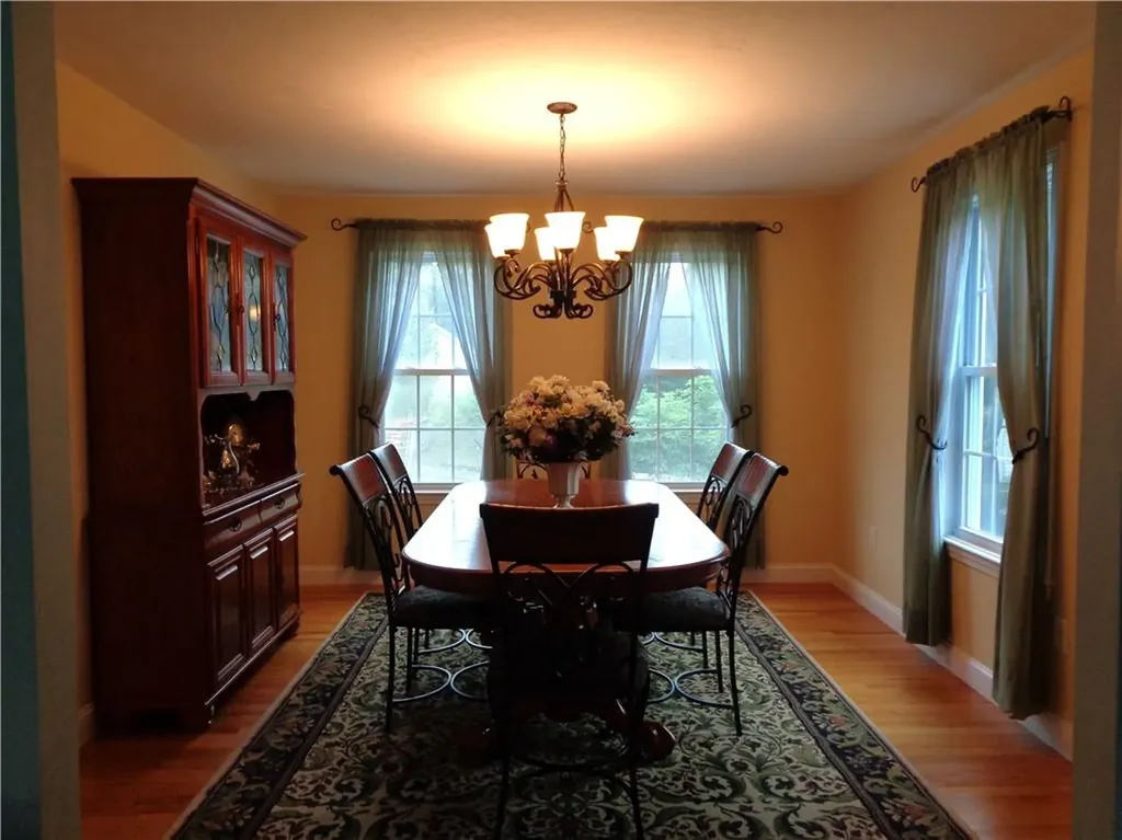 128 West Road Cumberland RI 02864