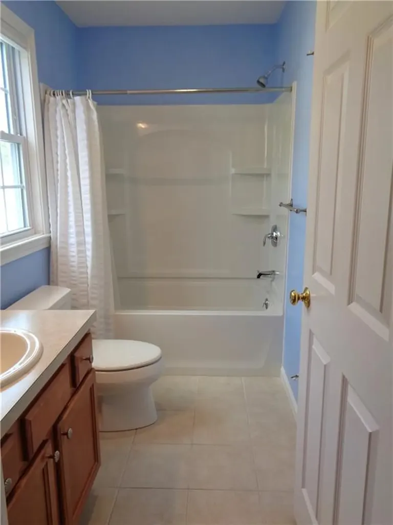 128 West Road Cumberland RI 02864