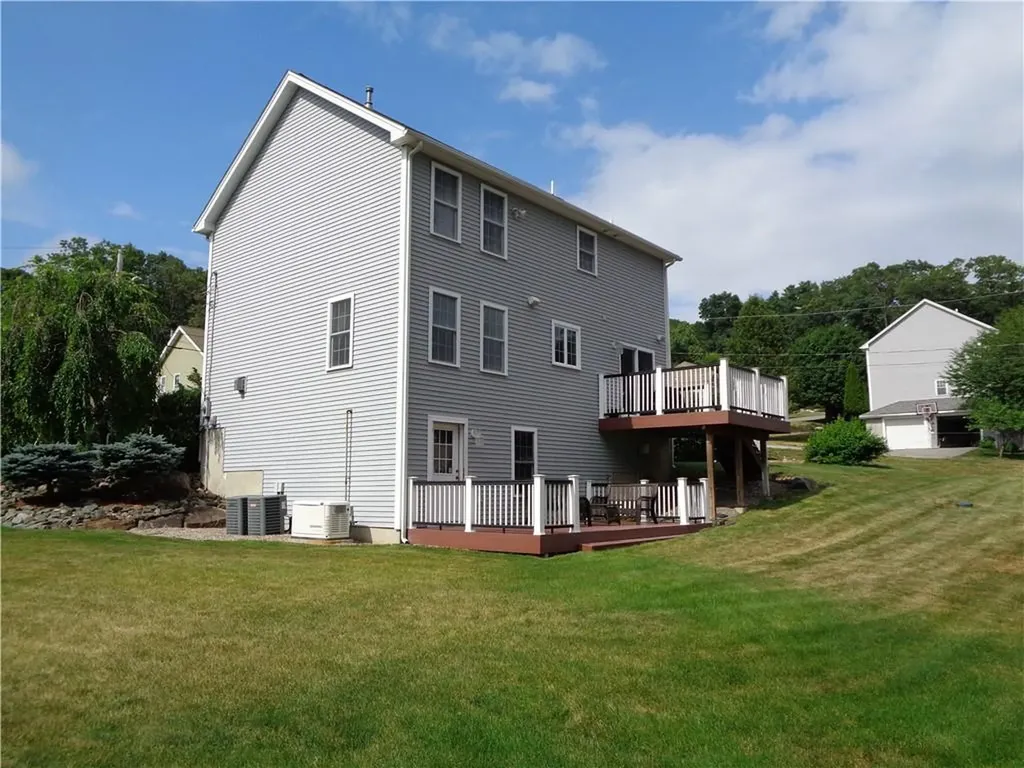 128 West Road Cumberland RI 02864
