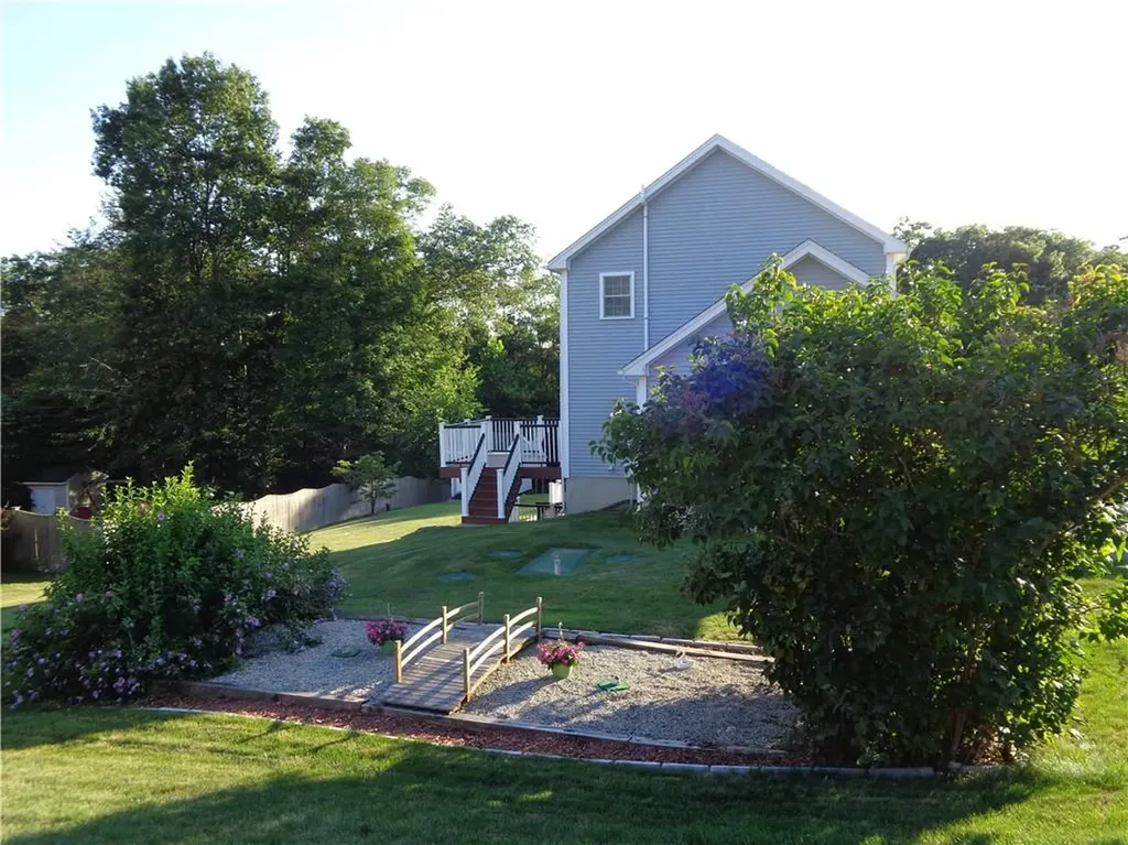 128 West Road Cumberland RI 02864