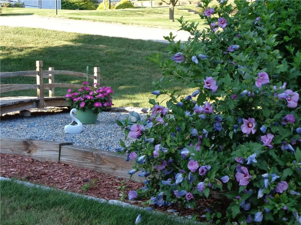 128 West Road Cumberland RI 02864