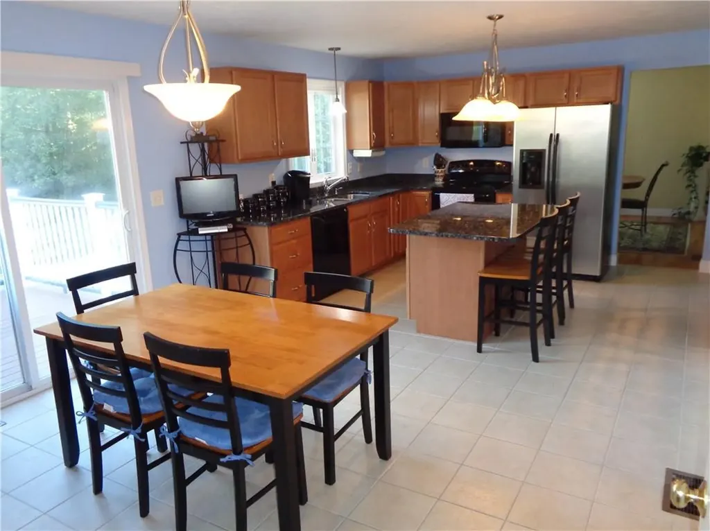 128 West Road Cumberland RI 02864