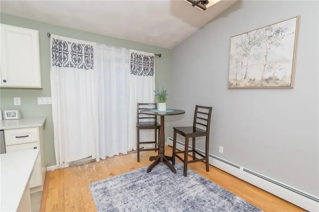 36 Wadsworth Street Warwick RI 02889