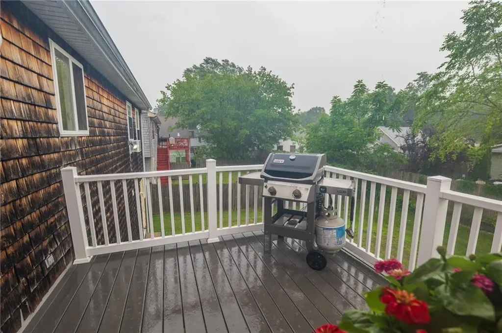 36 Wadsworth Street Warwick RI 02889