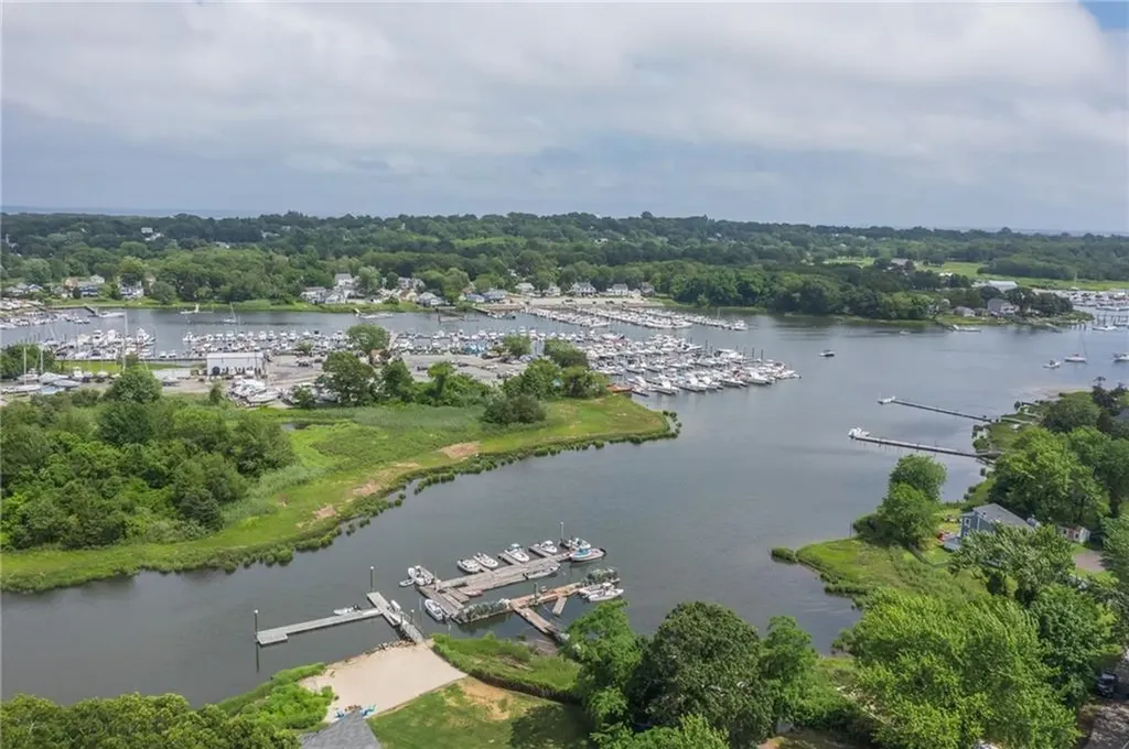 36 Wadsworth Street Warwick RI 02889