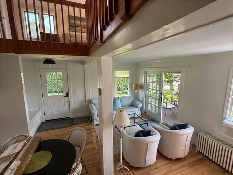 157 Briarwood Avenue Middletown RI 02842