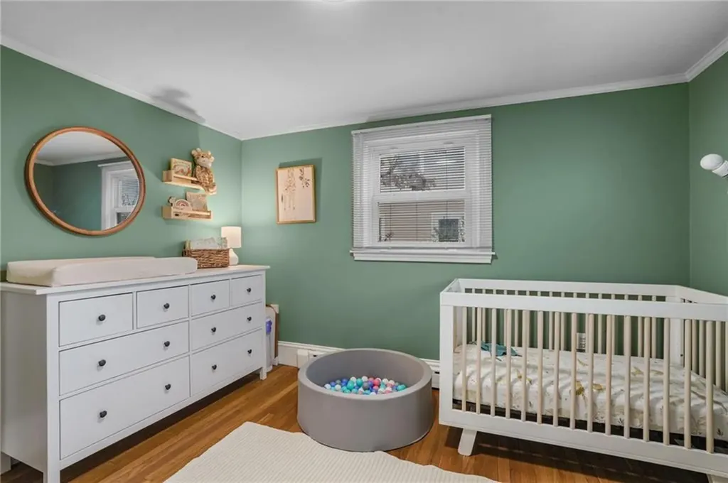 19 N Beacon Terrace Middletown RI 02842