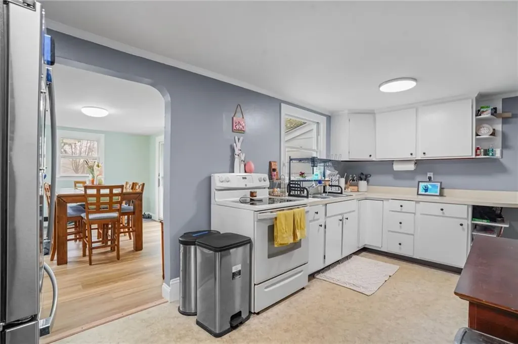 19 N Beacon Terrace Middletown RI 02842