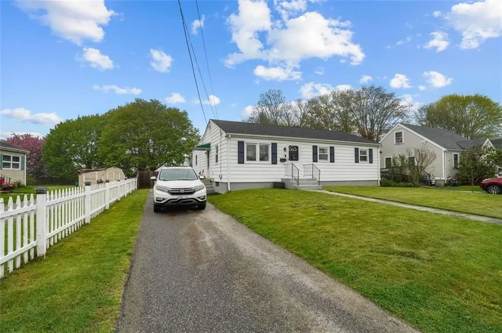 19 N Beacon Terrace Middletown RI 02842