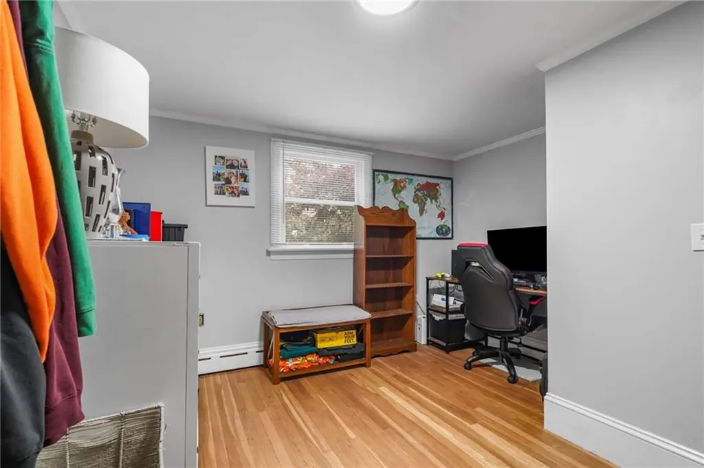 19 N Beacon Terrace Middletown RI 02842