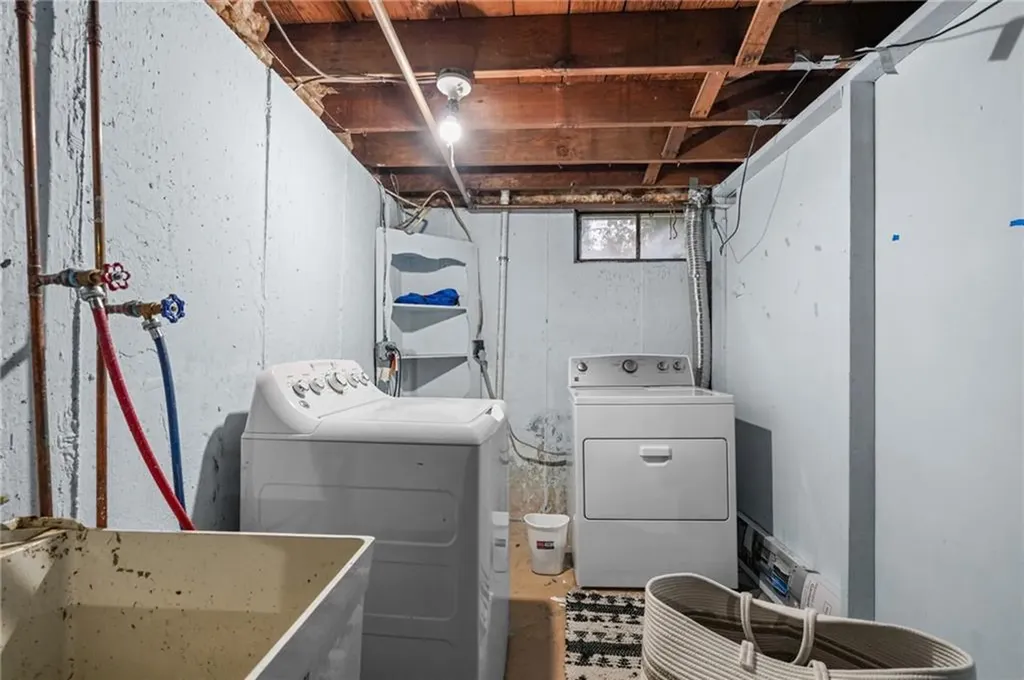 19 N Beacon Terrace Middletown RI 02842