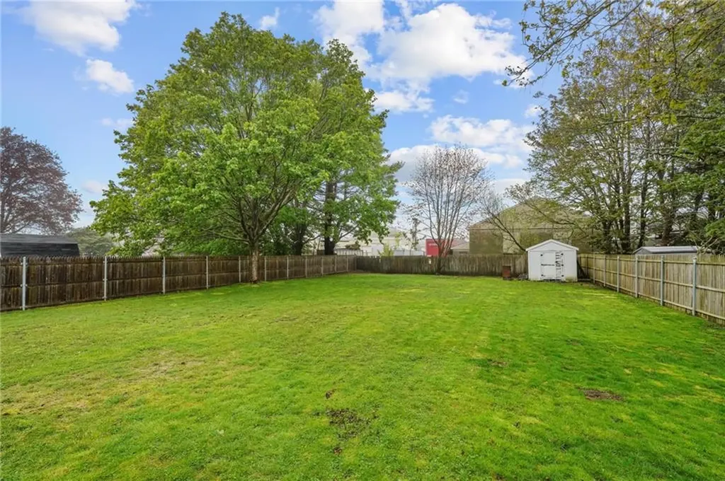 19 N Beacon Terrace Middletown RI 02842