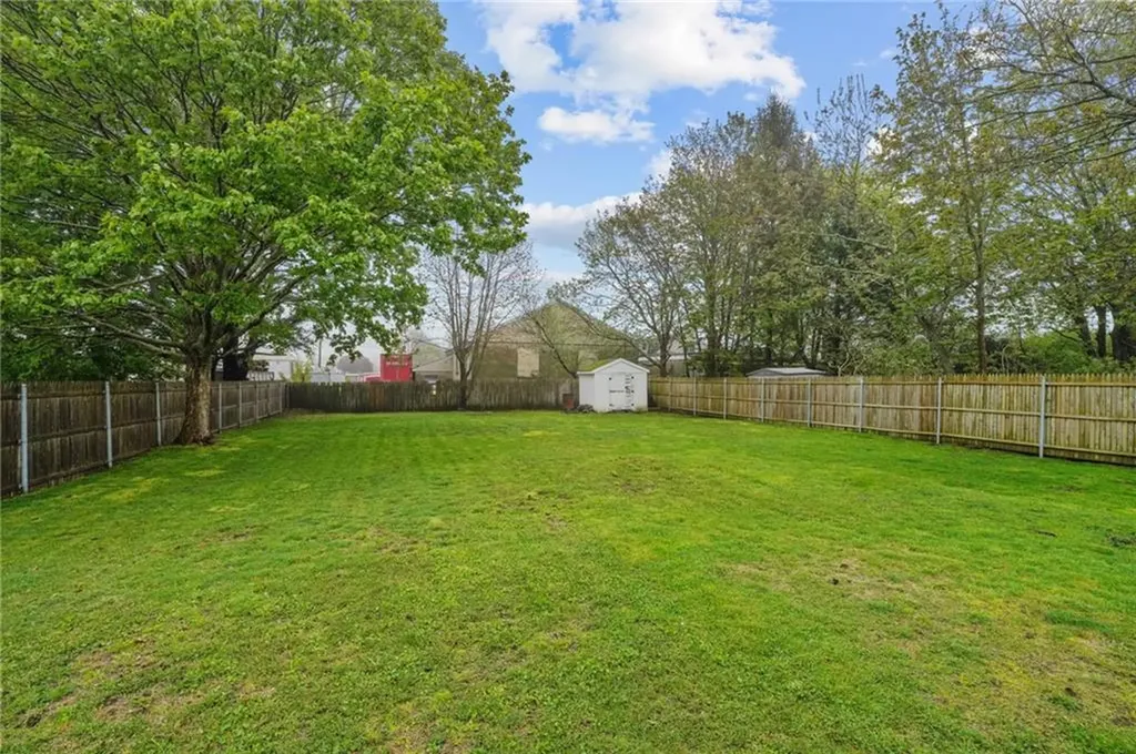 19 N Beacon Terrace Middletown RI 02842