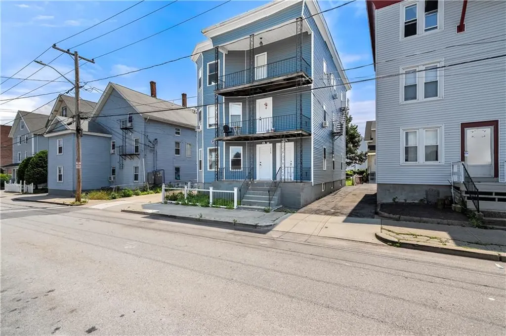116 Foundry Street Central Falls RI 02863