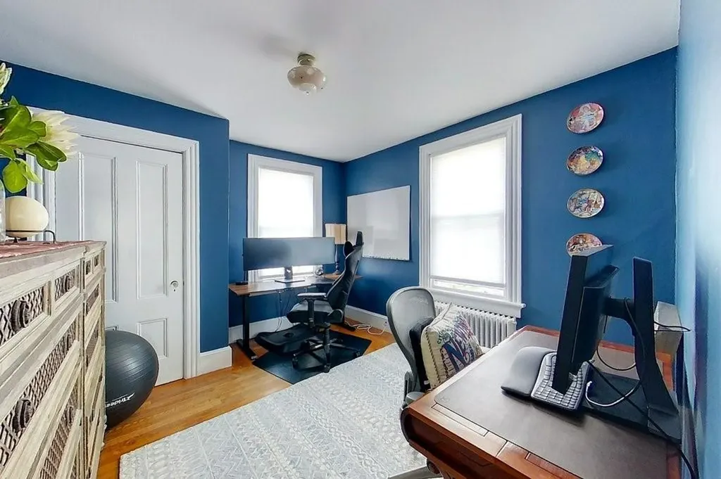 9 Dartmouth Street Newport RI 02840