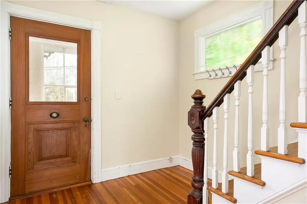 5 Cummings Road Newport RI 02840