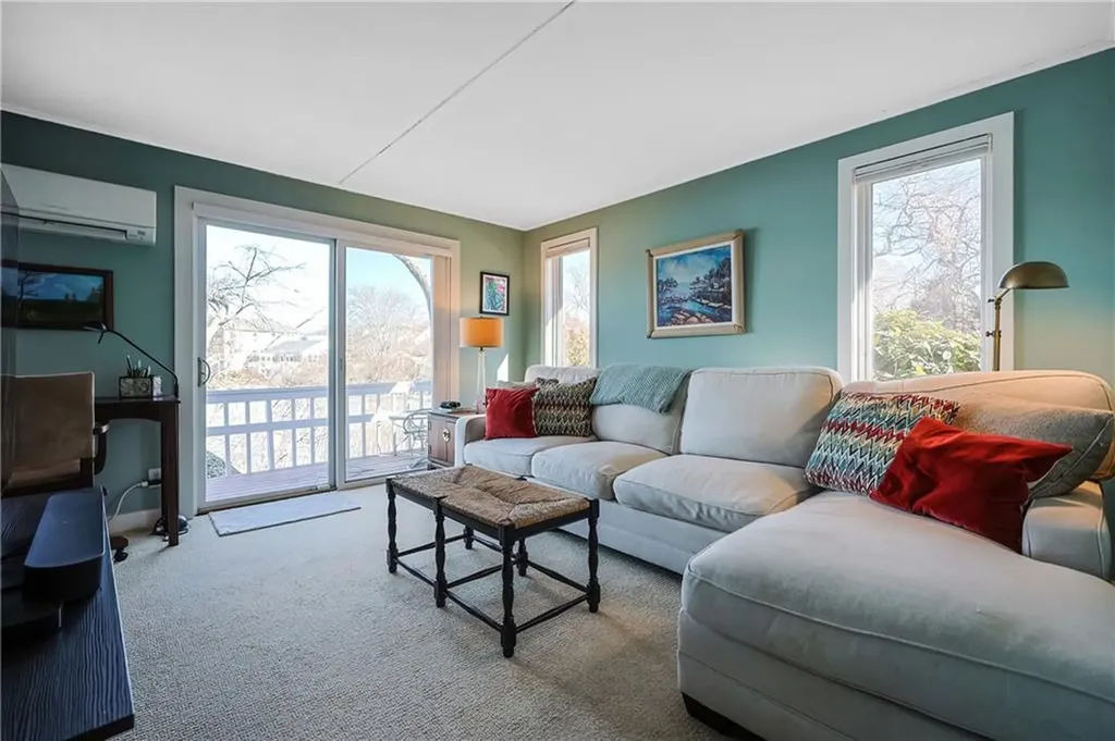 183 Twin Peninsula Avenue South Kingstown RI 02879