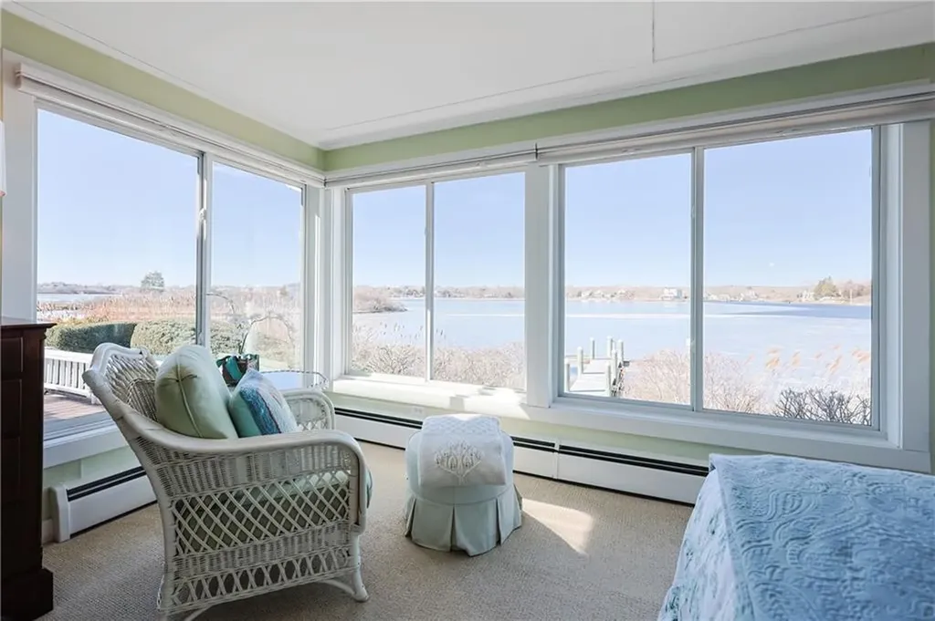 183 Twin Peninsula Avenue South Kingstown RI 02879